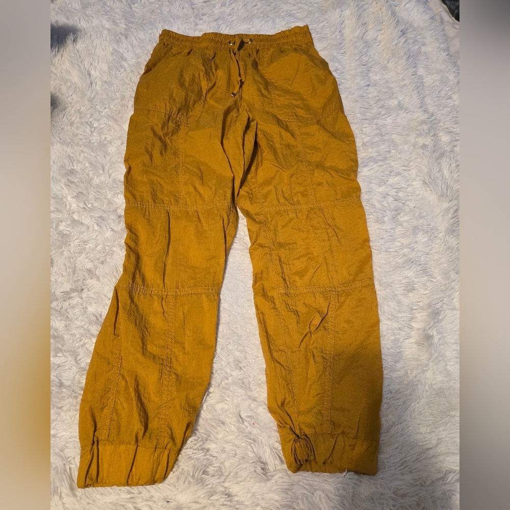Zara Pants Jogger Women's Color Yellow Size Small - Picture 2 of 12